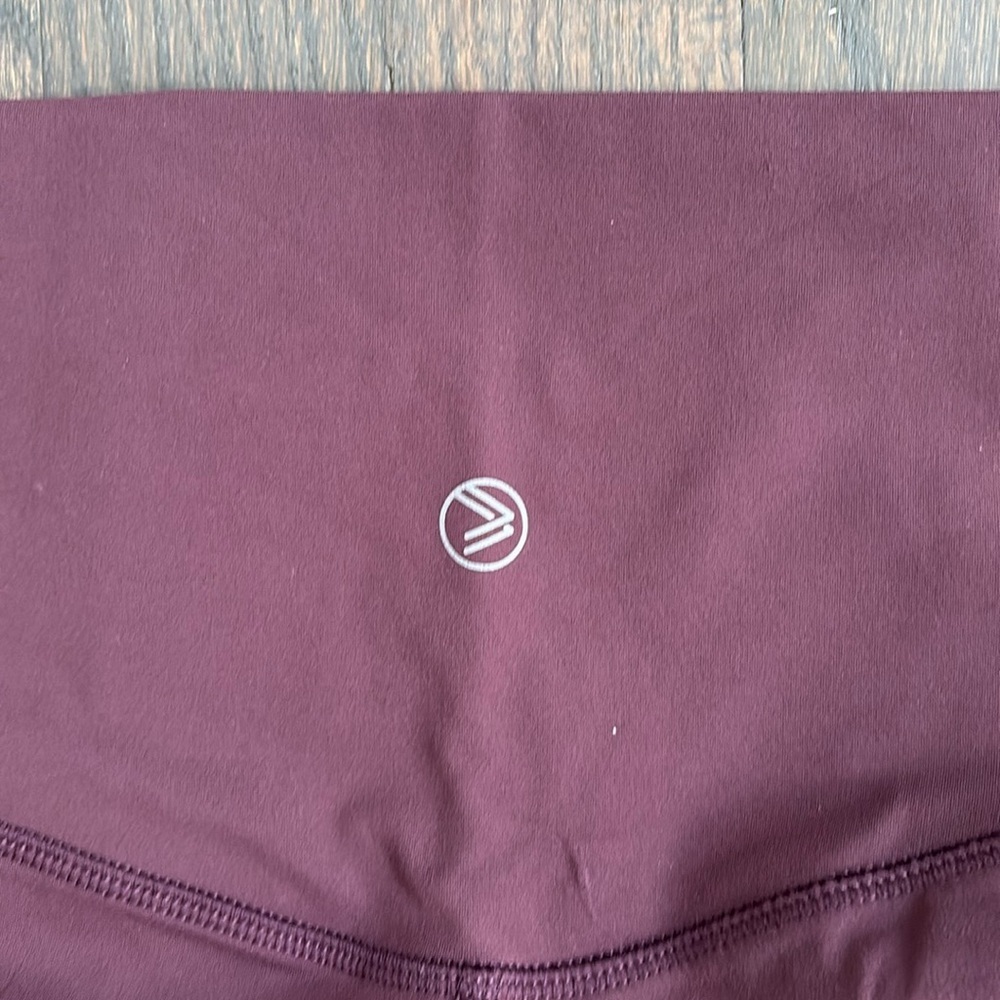 New SAVVI Leggings High Rise Waist Medium Eggplant - Picture 5 of 7